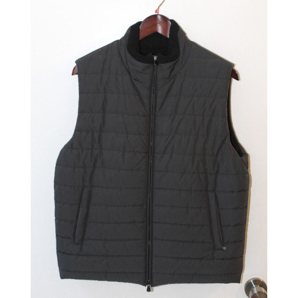 Neiman Marcus mens Quilted Vest Size M